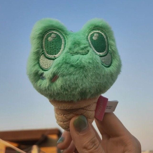 SEVENTEEN ice cream plush keychain for CARATs