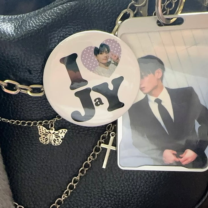 ENHYPHEN Love Badge - I love "your bias"