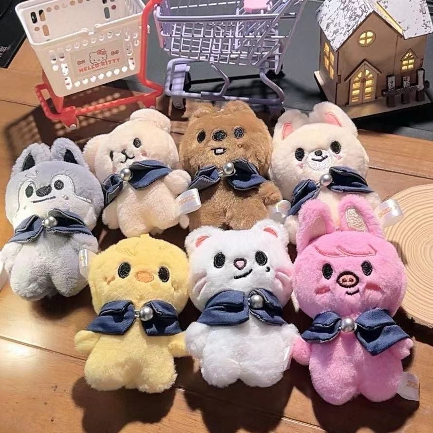 Llavero de peluche SKZOO Pilot de STRAY KIDS