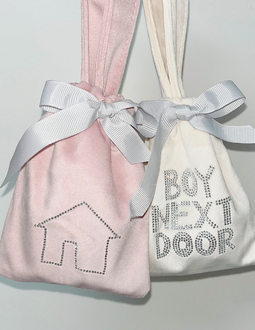 BOYNEXTDOOR rhinestone velvet pouch product image 2